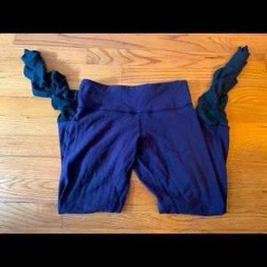 Lululemon leggings ruched leg size 6